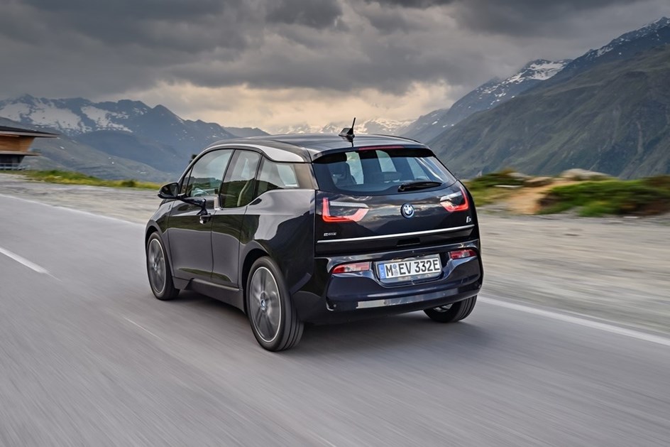 BMW i3 renova se e ganha versão desportiva i3S de 184 cv Novos