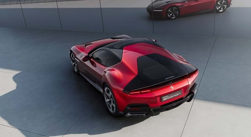 Ferrari 12Cilindri ignora electrificação: V12 atmosférico para 830 cv brutais