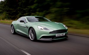 Aston Martin Vanquish - Coupé 2 portas