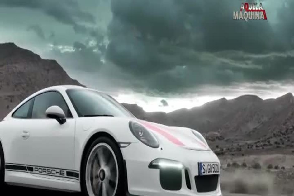 Porsche 911 R - Futuro do passado