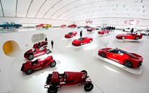 Museu Enzo Ferrari em Modena