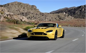 Aston Martin Vantage S - Coupé 3 portas