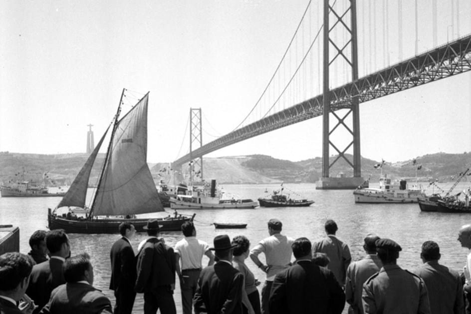 6 de Agosto de 1966: Inaugurada a Ponte 25 de Abril