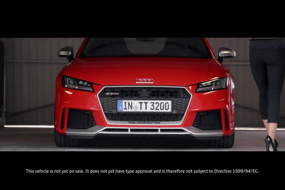 Audi TT RS: 400 cv para corações fortes
