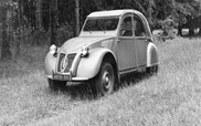 7 de Outubro de 1948: Citroën 2 cv chegou ao salão de Paris