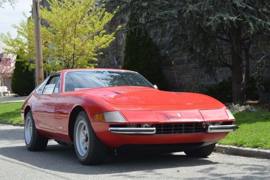 5 de Outubro de 1968: apresentado um Ferrari com alcunha