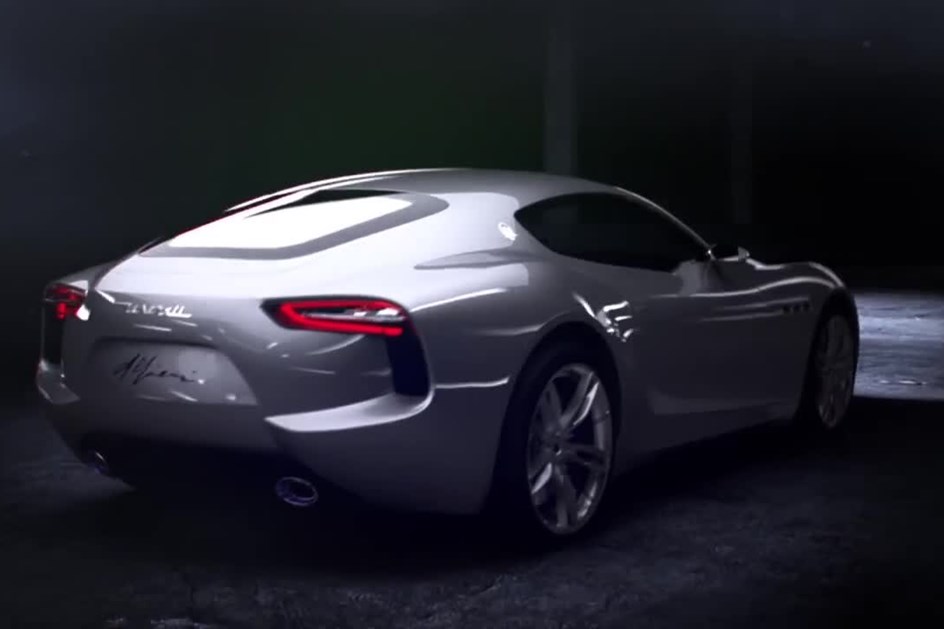 Maserati adiou desportivo Alfieri