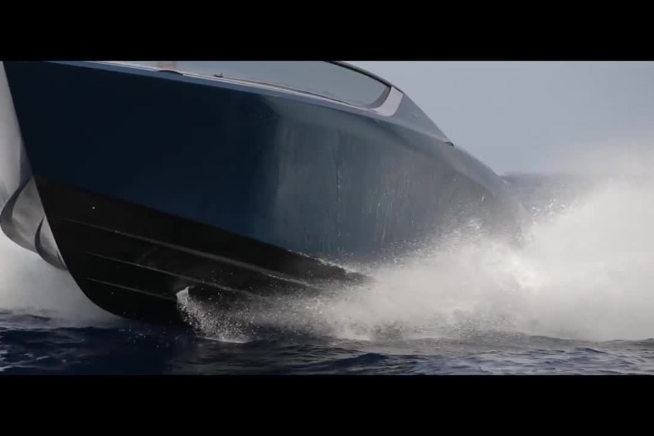 Aston Martin leva o seu luxo até aos mares!
