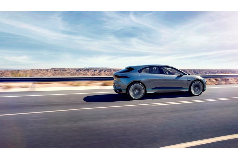 Jaguar afirma que carros a hidrogénio são "completamente absurdos"