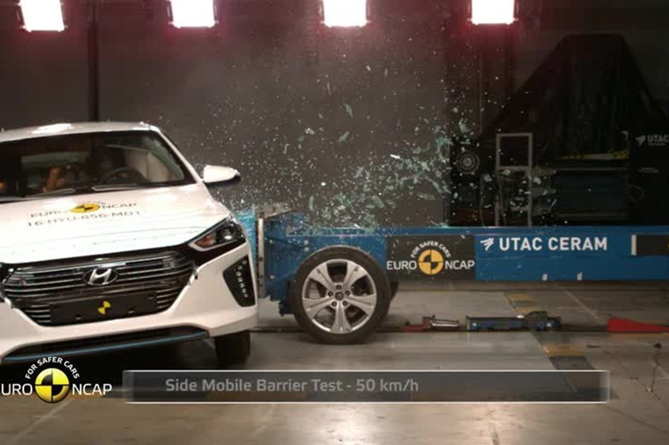 Hyundai IONIQ soma 5 estrelas nos testes Euro NCAP