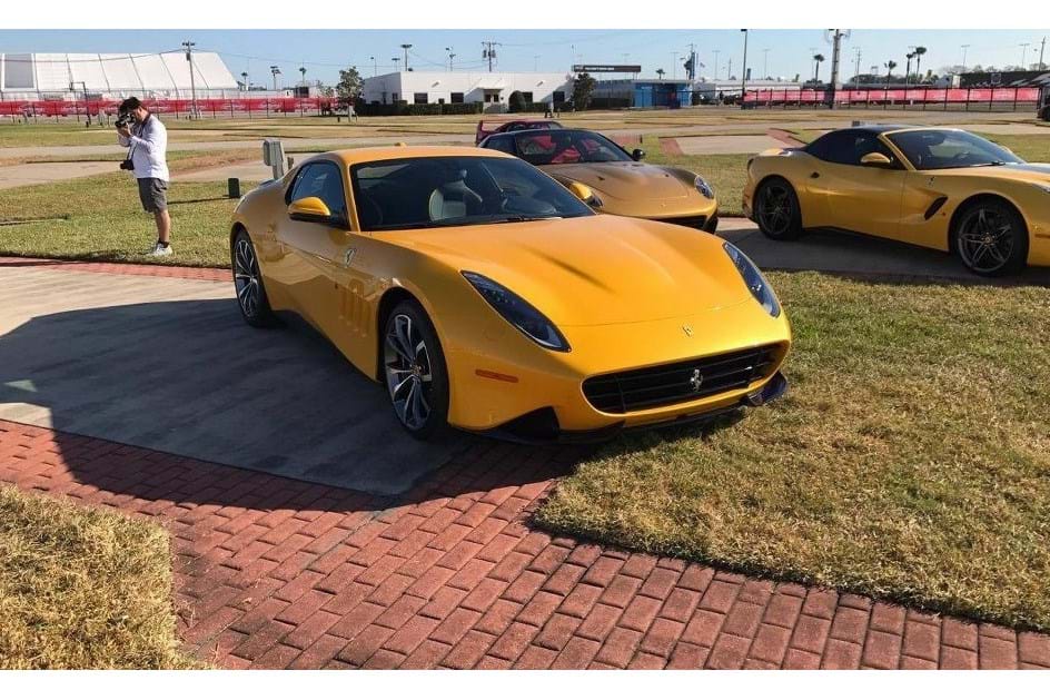 Este Ferrari é peça única no Mundo!