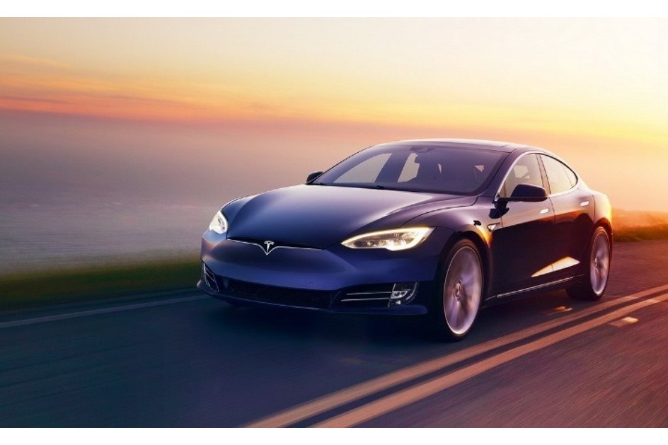 Tesla Model S P100D bate recorde dos 0 aos 100 Km/h