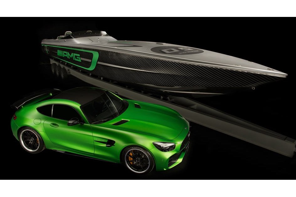 Este barco de 3100 cv é inspirado no Mercedes-AMG GT R