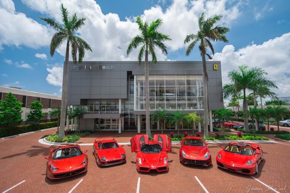 Ferrari acusada em esquema fraudulento