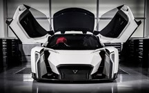 Hipercarro Dendrobium veio para conquistar Genebra