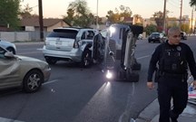 Uber suspende carros autónomos depois de acidente