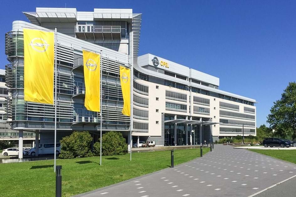 Grupo PSA compra a Opel por 2,2 mil milhões de euros!