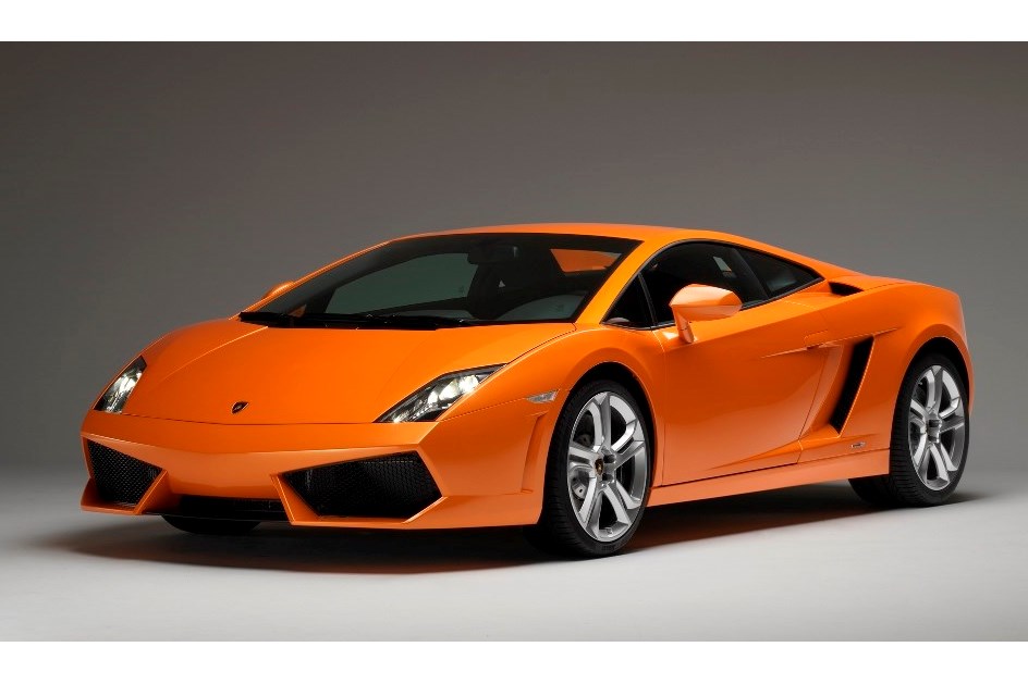 24 de Março de 2003: Lamborghini apresentou o Gallardo
