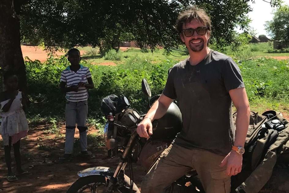 Hammond não está morto, depois de acidente de moto em Moçambique
