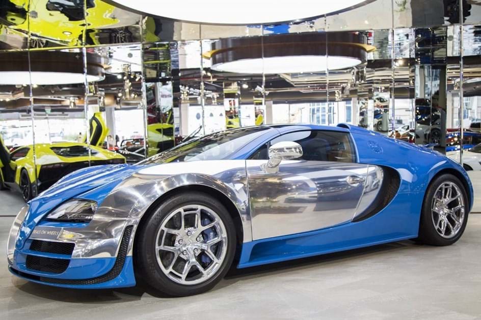 Edição especial do Bugatti Veyron está à venda