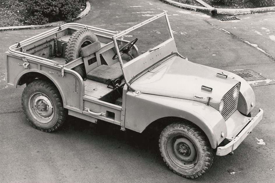 30 de Abril de 1948: Primeiro Land Rover foi apresentado em Amesterdão