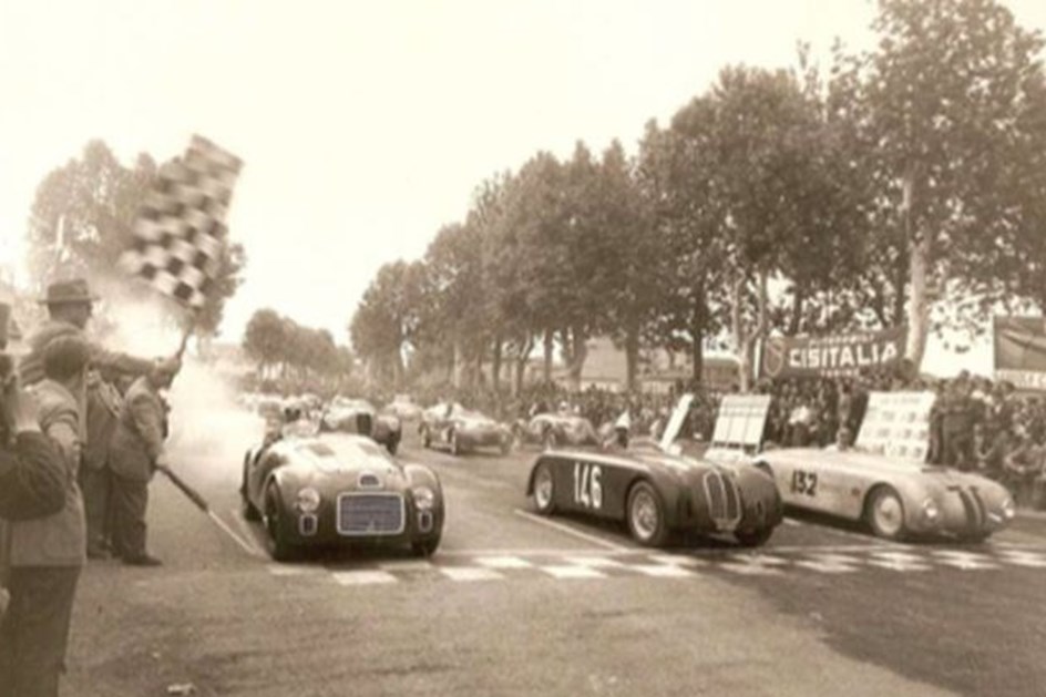 11 de Maio de 1947: Discussão na estreia da Ferrari em competição