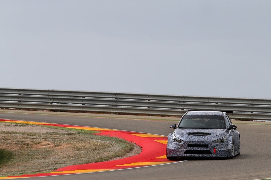 Hyundai Motorsport começa testes do novo i30 TCR