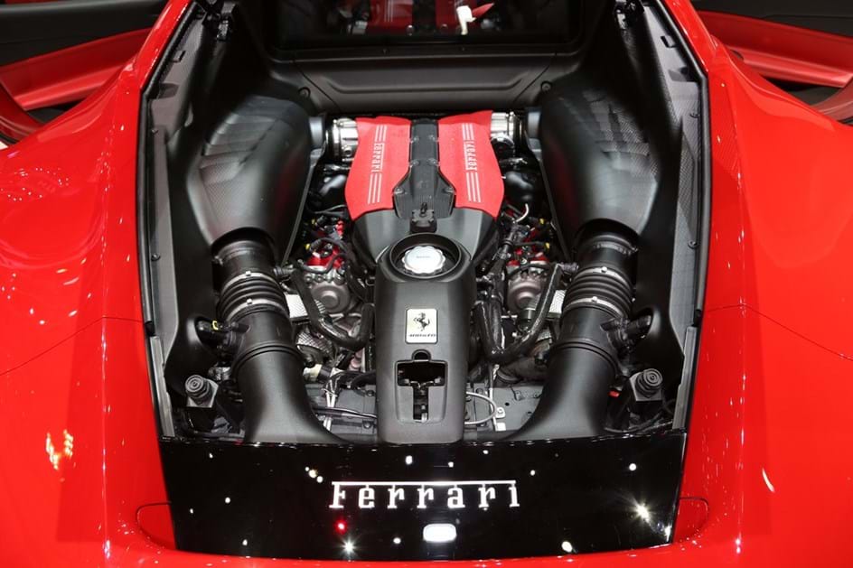 Ferrari tem o melhor motor do ano