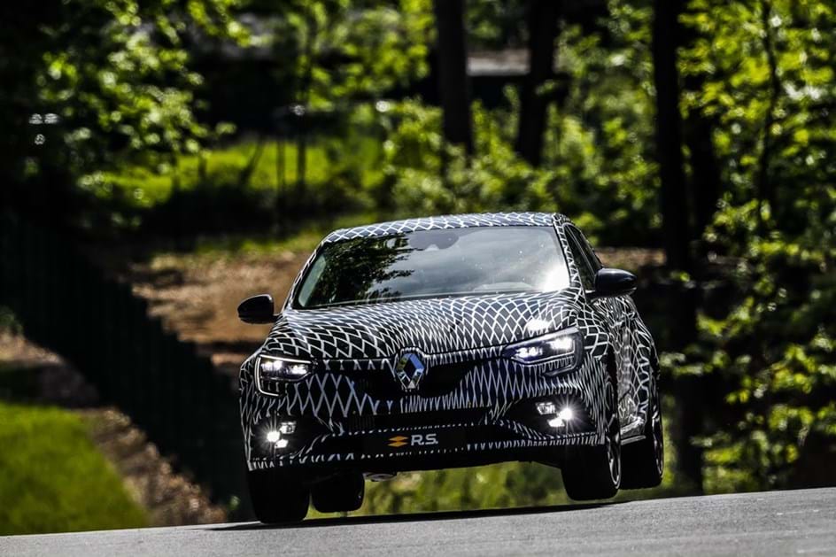 Renault já prepara “ataque” ao Civic Type R com o novo Mégane R.S.