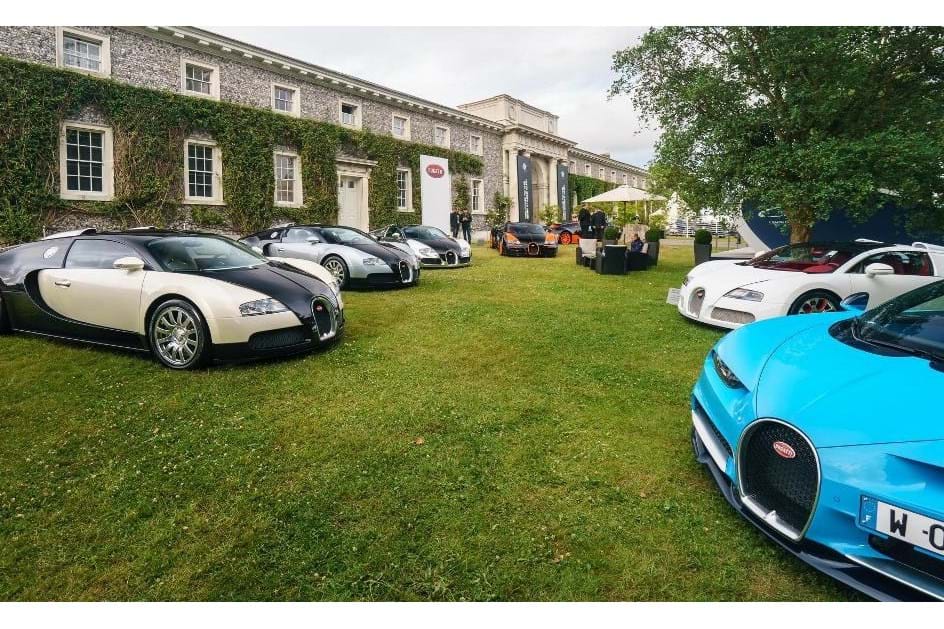 Bugatti levou quase 10 mil cv ao Festival de Goodwood!