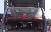 Projecto chinês de autocarro do futuro está parado