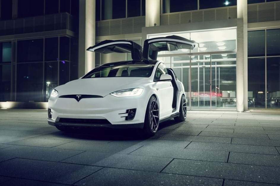 O tuning já chegou ao Tesla Model X