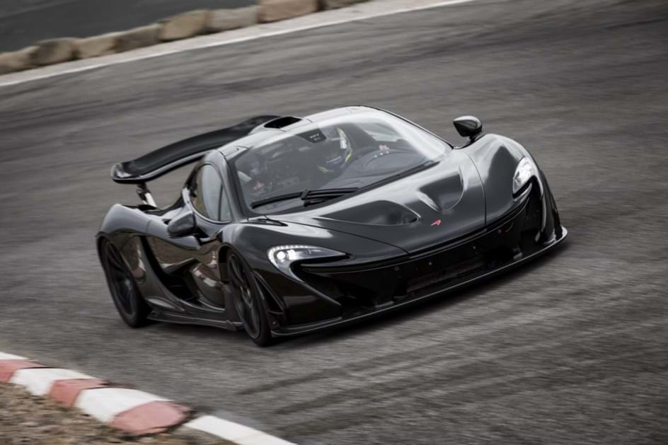 McLaren preparada para se "render" à tracção integral