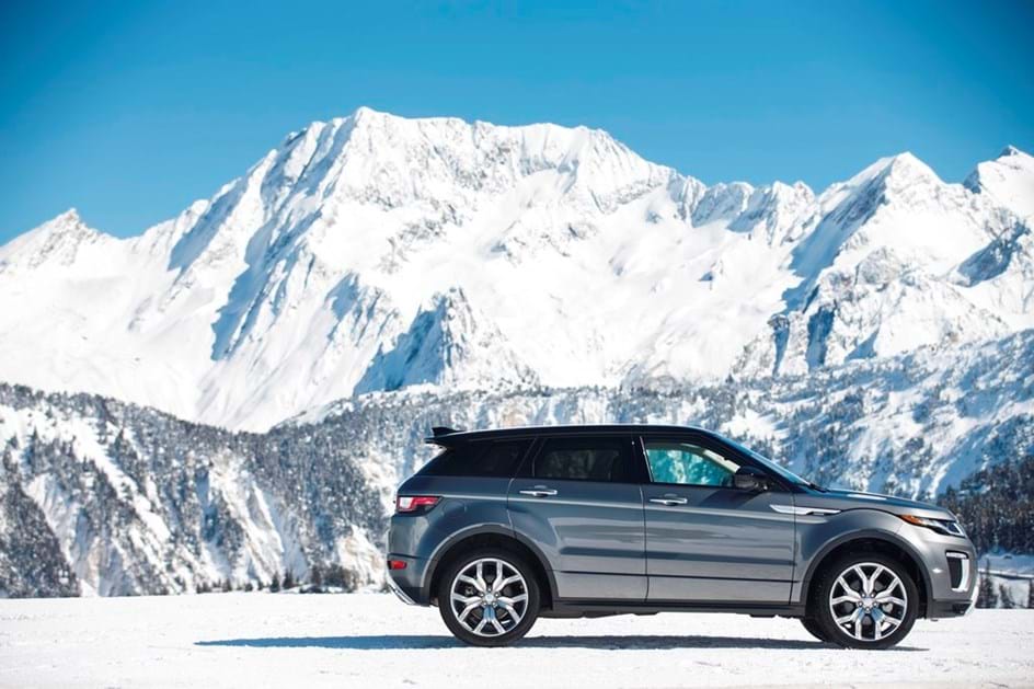 Range Rover Evoque vs Jaguar E-Pace