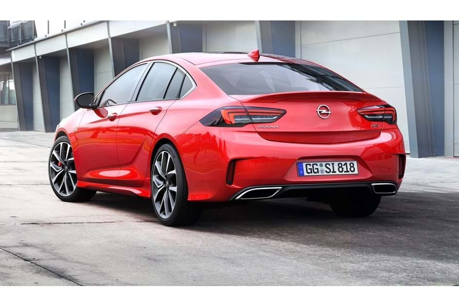 Opel recupera sigla GSi com versão de 260 cv do novo Insignia