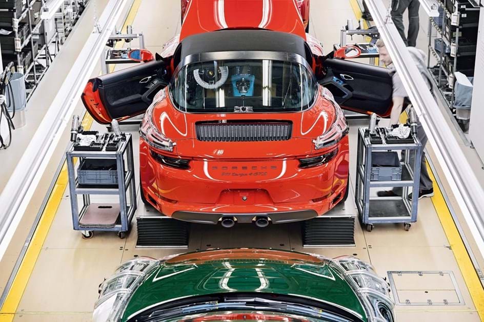 Porsche 911 número 999.999 foi entregue no Canadá