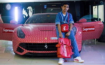 Jovem de 15 anos tem Ferrari F12 com padrão Louis Vuitton