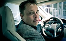 O percurso de Elon Musk até chegar a dono da Tesla