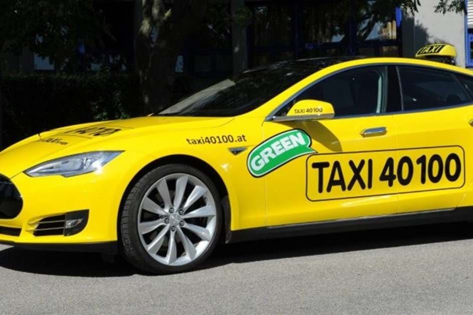 Munique ajuda taxistas a comprarem carros eléctricos