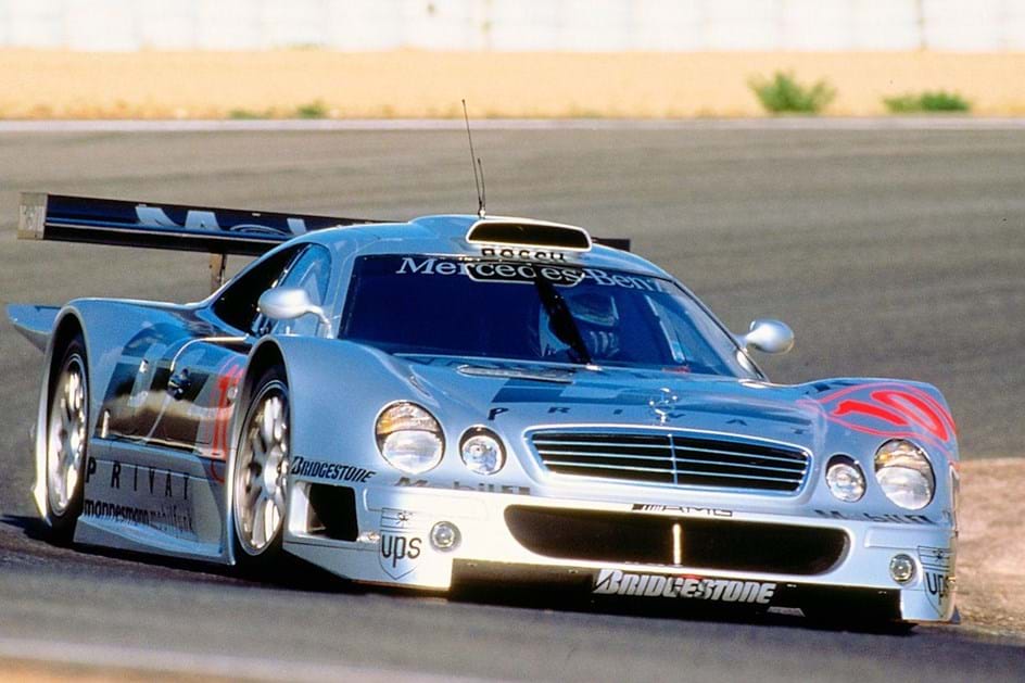 O nascimento… relâmpago de uma lenda: há 20 anos, o Mercedes CLK GTR