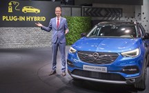 Grandland X vai ser o primeiro híbrido “plug-in” da Opel