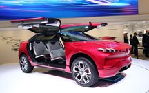 Não, não é o Tesla Model X... É o chinês WEY XEV!