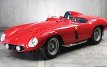 Ferrari 750 Monza Scaglietti de 1955 vendido por 3.3 milhões