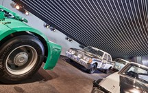 Foi há 40 anos que o Mercedes 280 E atravessou meio mundo