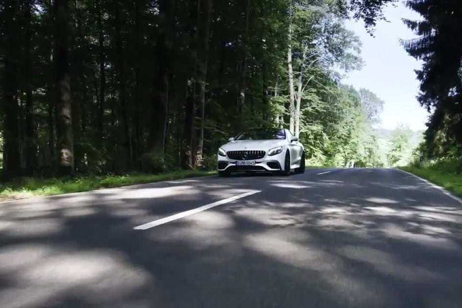 As evoluções dos renovados Mercedes Classe S Coupé e Cabriolet