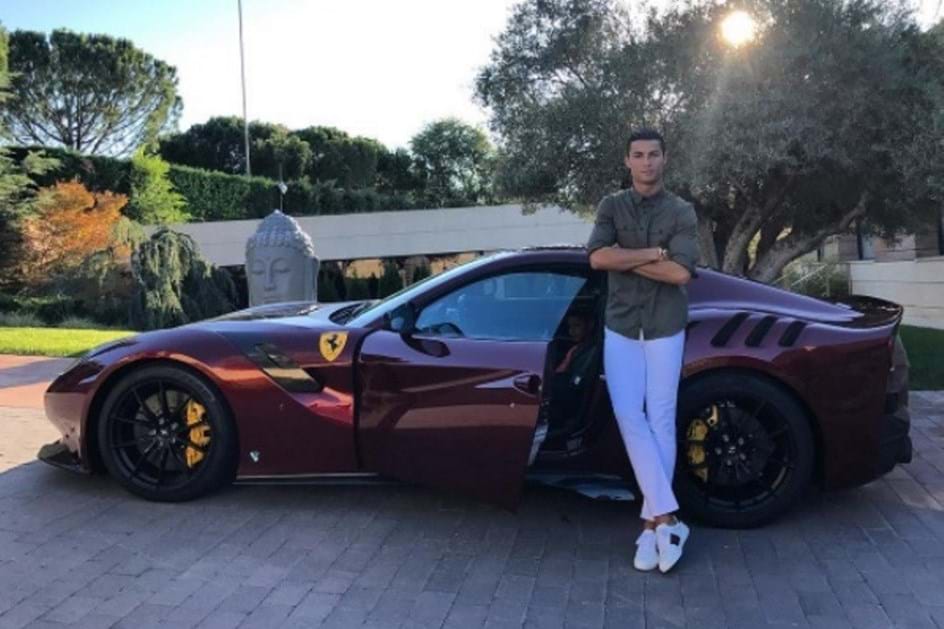 Cristiano Ronaldo tem nova “bomba” na garagem