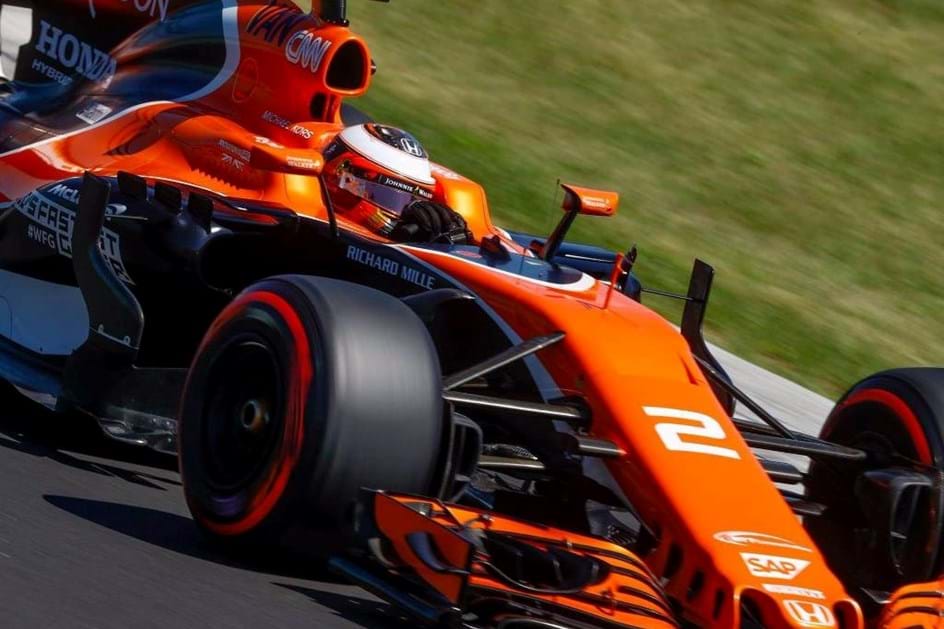 F1: McLaren troca motores Honda por Renault
