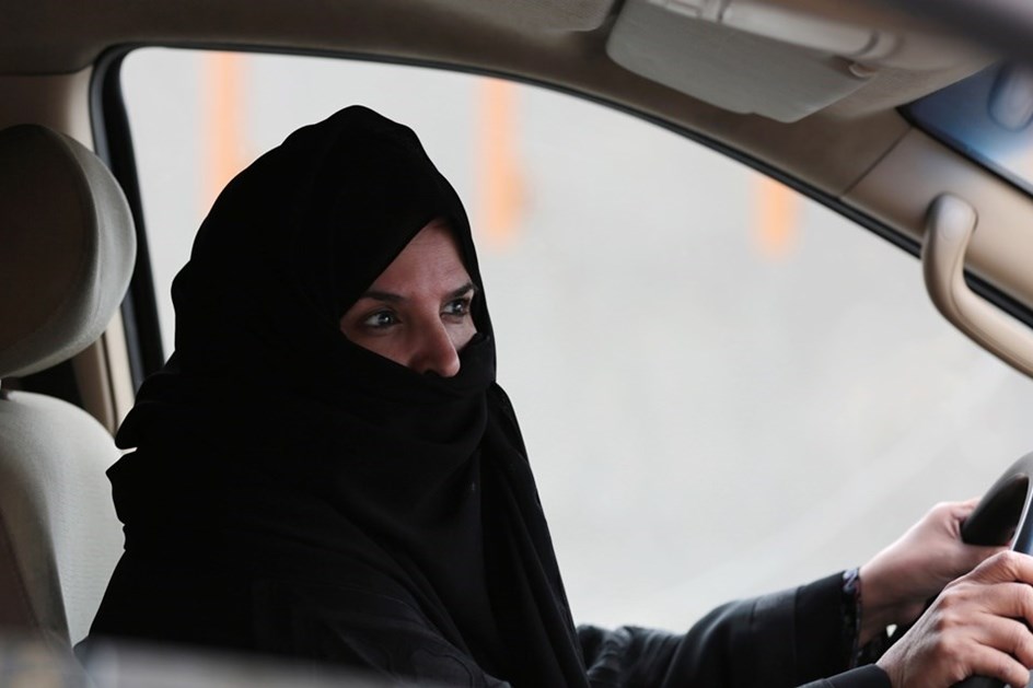 Arábia Saudita concede o direito de condução às mulheres