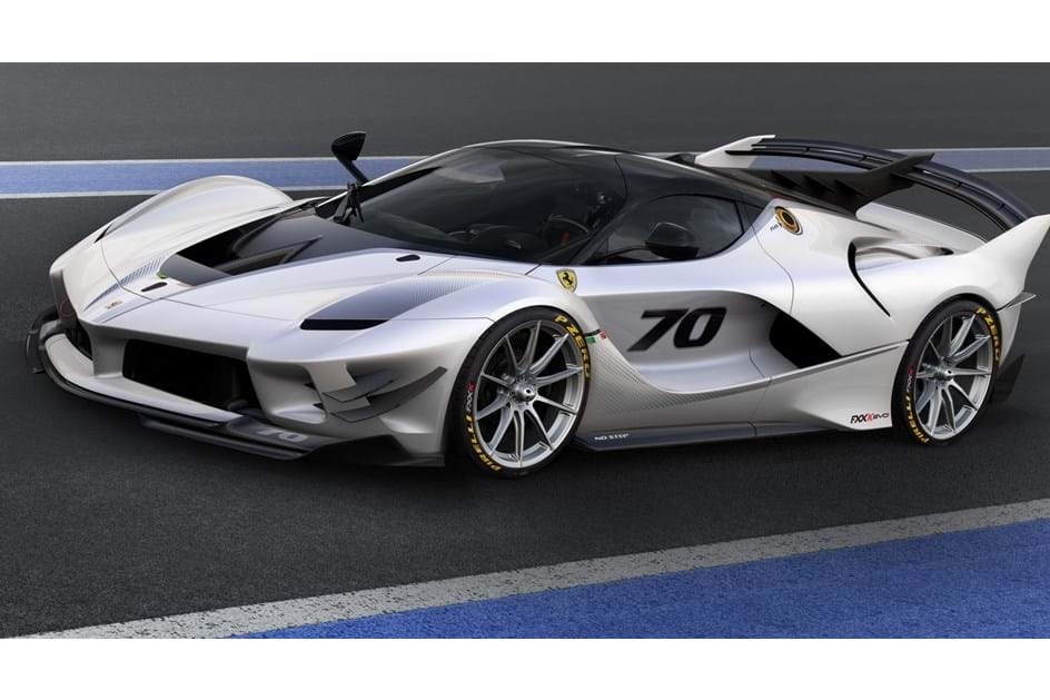 Ferrari FXX-K EVO: um novo monstro de 4.000.000 €
