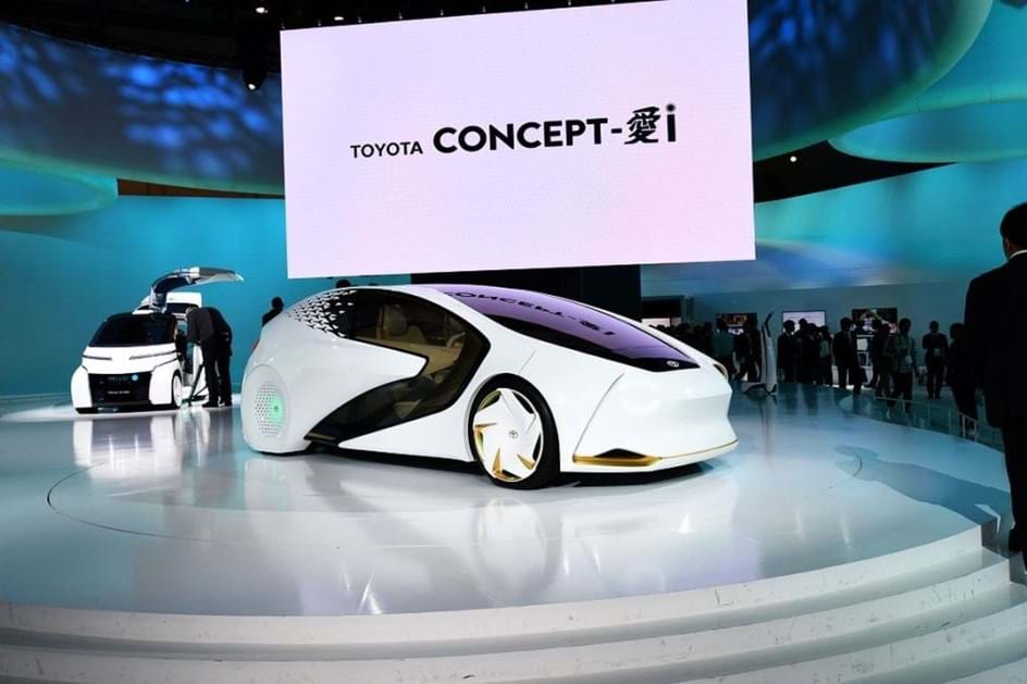 Toyota quer revolucionar carros eléctricos com baterias sólidas!